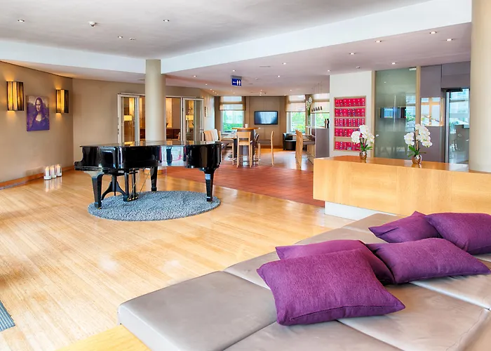 Leonardo Airport 4* Hamburgo