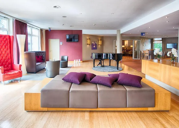 Leonardo Airport Hotel 4*
