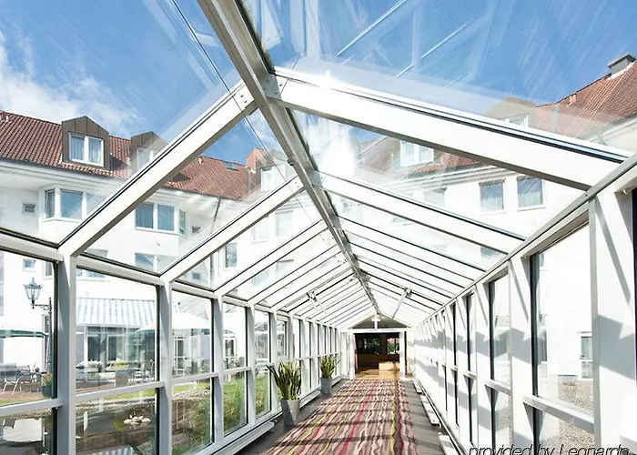 Leonardo Airport Hotel 4*