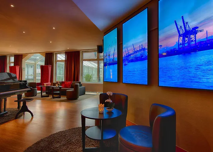 Leonardo Airport Hotel 4*